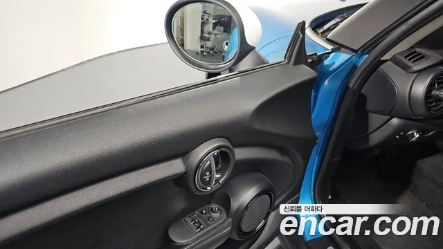 Mini Cooper 2019 Небесно-голубой из Кореи, фото 4