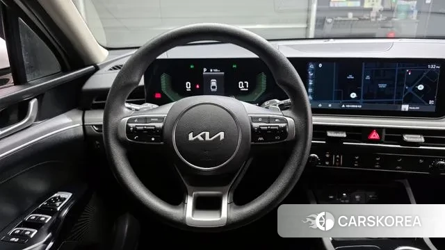 Kia The New K5 3rd generation 2024 Белый из Кореи, фото 4