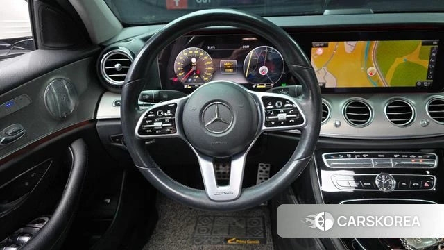 Mercedes-Benz E-Class W213 2018 Белый из Кореи, фото 4