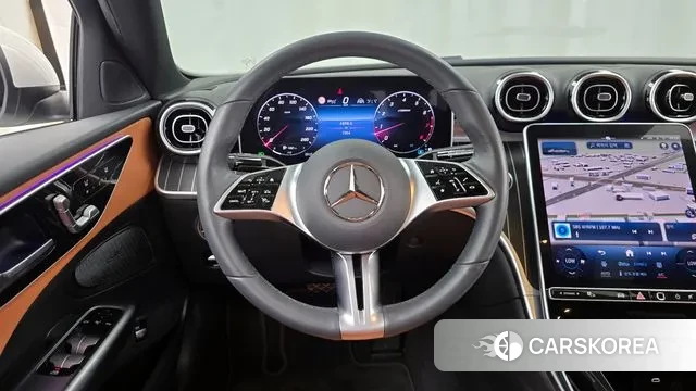 Mercedes-Benz C-Class W206 2024 Белый из Кореи, фото 4