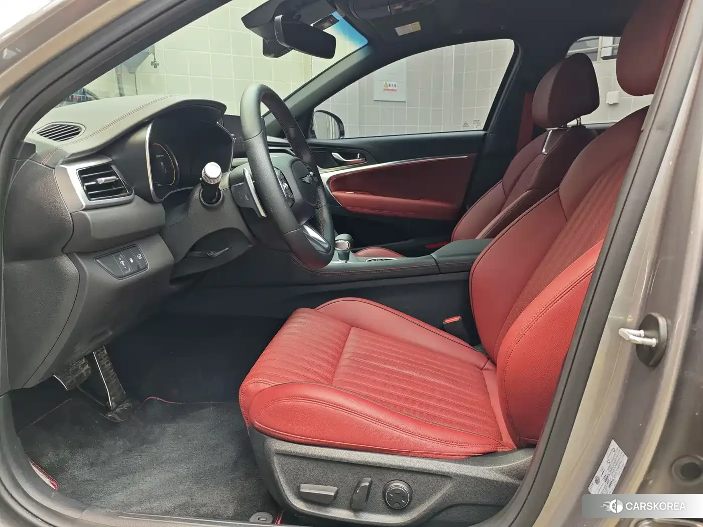 Kia Genisys G70 2025 Silver/gray из Китая, фото 4