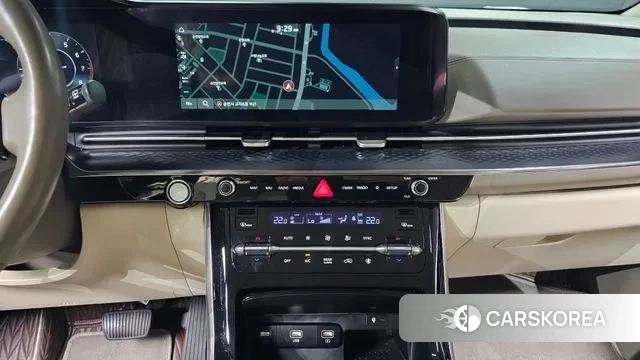 Kia Carnival 4th generation 2022 Белый из Кореи, фото 4