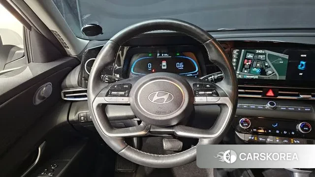 Hyundai The New Avante (CN7) 2023 Белый из Кореи, фото 4