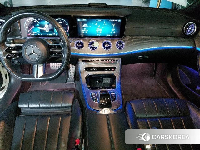 Mercedes-Benz E-Class W213 2022 Белый из Кореи, фото 4