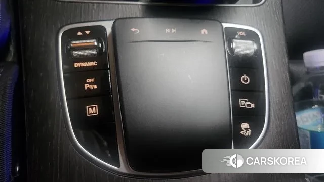 Mercedes-Benz GLC-Class X253 2021 Черный из Кореи, фото 4