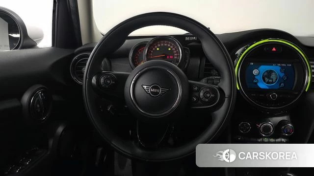 Mini Cooper 2020 Черный из Кореи, фото 4