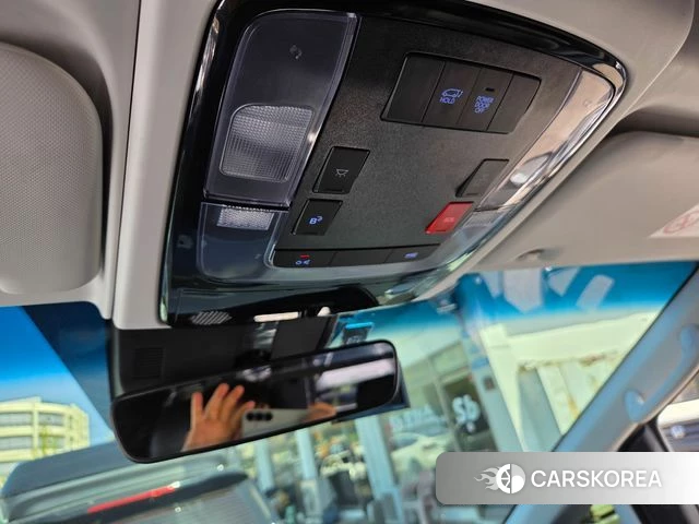 Hyundai Staria 2024 Белый из Кореи, фото 4