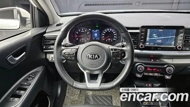 Kia Stonic id 2561231 из Кореи 4