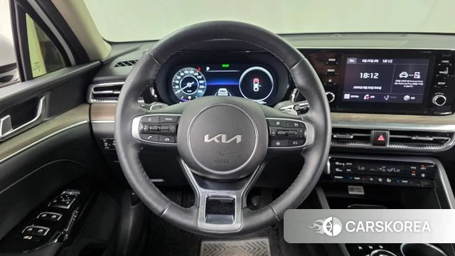 Kia K5 3rd generation 2023 Белый из Кореи, фото 4