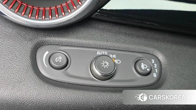 Chevrolet (GM Daewoo) Trax Crossover 2023 Синий из Кореи, фото 4