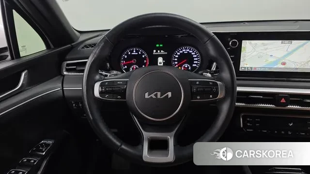 Kia K5 3rd generation 2023 Белый из Кореи, фото 4