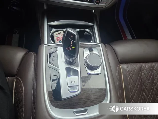 BMW 7 Series (G11) 2020 Черный из Кореи, фото 4