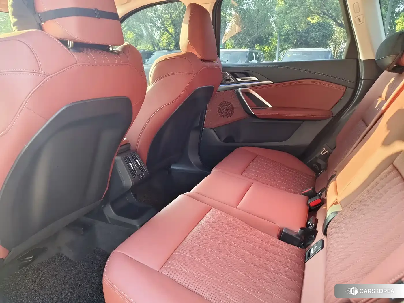 BMW X1 2026 Черный из Китая, фото 4