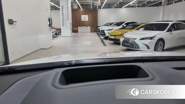 Lexus NX350h Second generation 2025 Белый из Кореи, фото 4