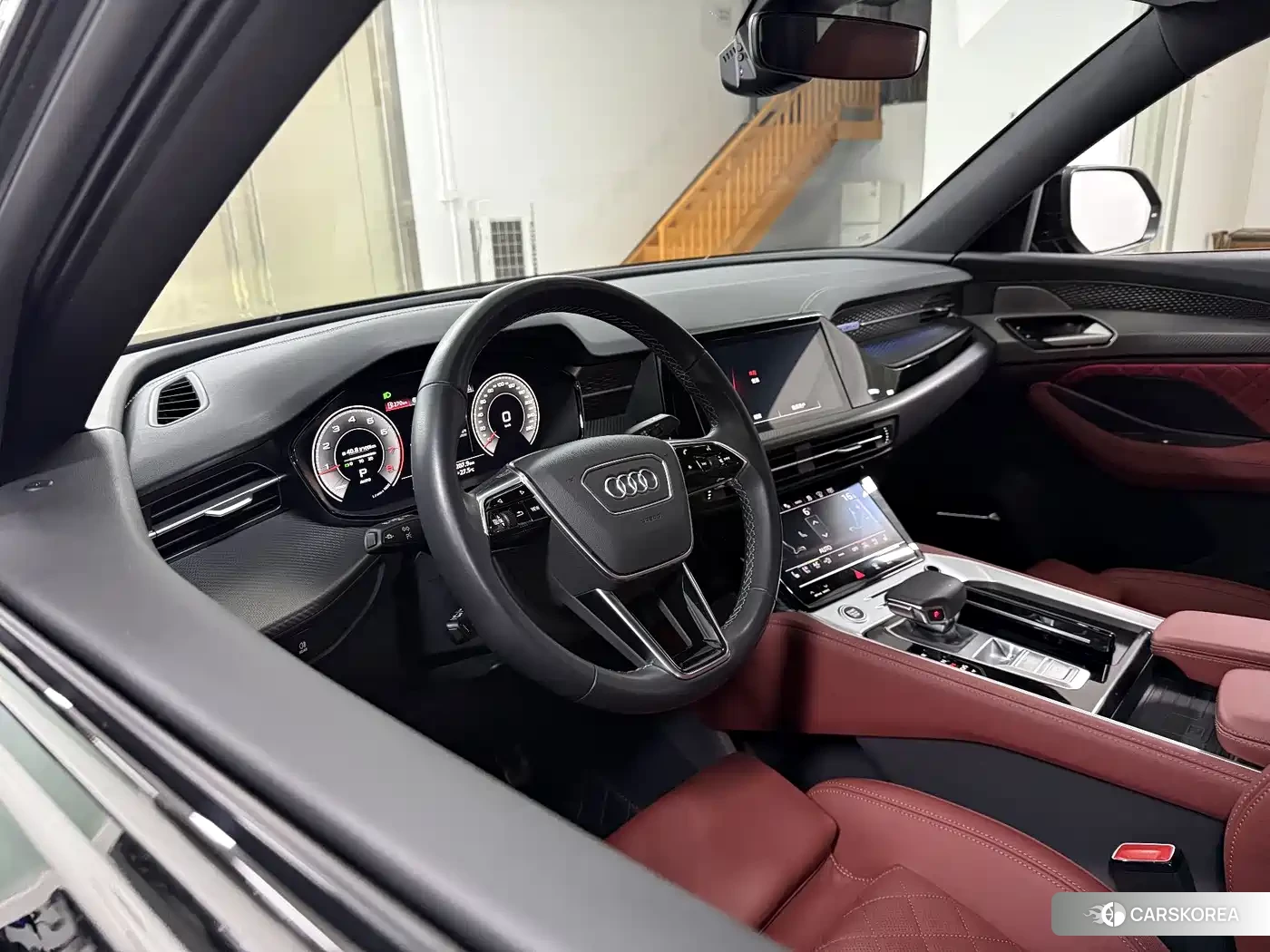 Audi Q6 2024 Черный из Китая, фото 4