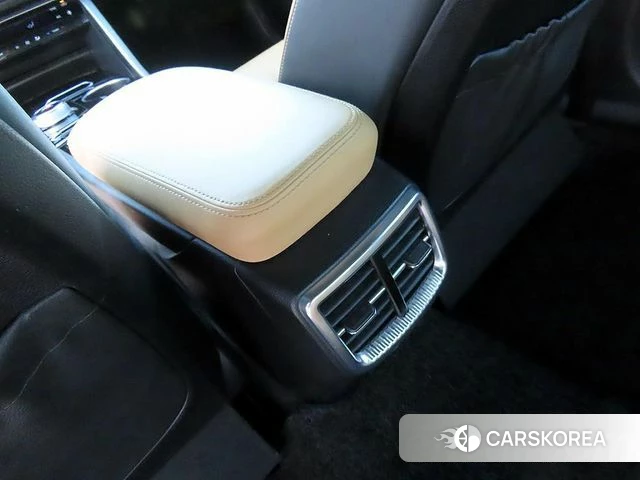 Kia K5 3rd generation 2021 Белый из Кореи, фото 4