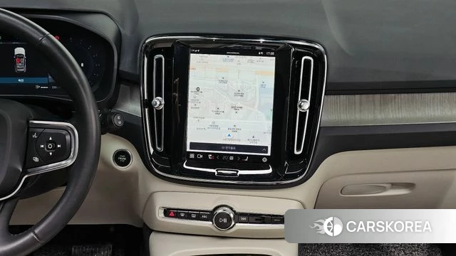 Volvo XC40 2022 Белый из Кореи, фото 4