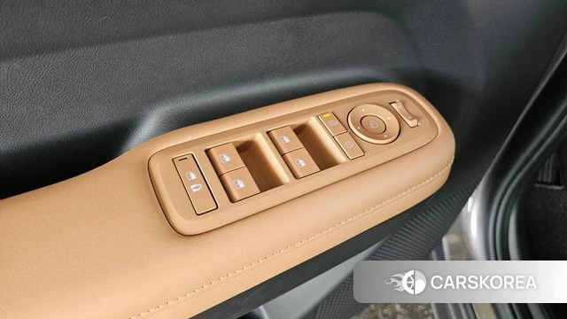 Hyundai Santa Fe (MX5) 2024 Серый из Кореи, фото 4