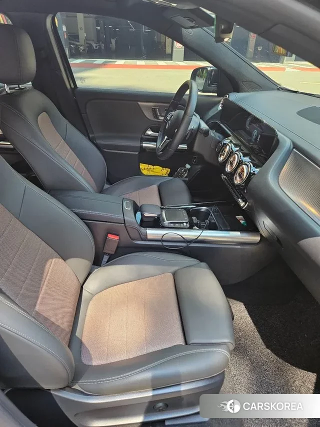 Mercedes-Benz EQA H243 2021 Черный из Кореи, фото 4