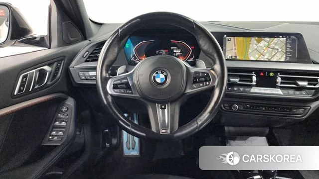 BMW 1 Series (F40) 2023 Белый из Кореи, фото 4