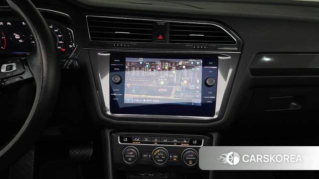 Volkswagen Tiguan Allspace 2020 Черный из Кореи, фото 4