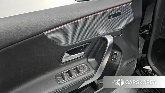 Mercedes-Benz A-Class W177 2022 Черный из Кореи, фото 4