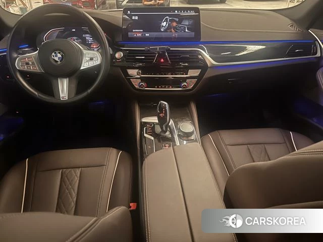 BMW 5 series 2023 Белый из Китая, фото 4