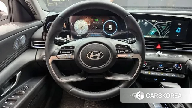 Hyundai The New Avante (CN7) 2024 Белый из Кореи, фото 4