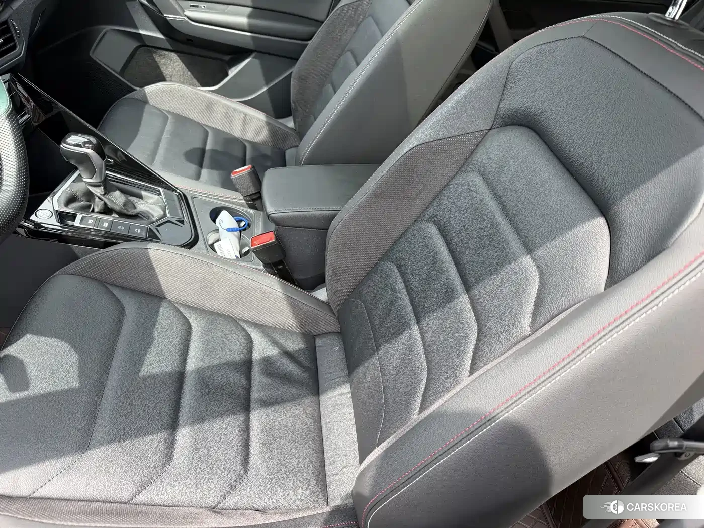 Volkswagen Tayron 2023 Белый из Китая, фото 4
