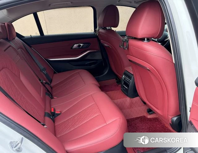 BMW 3 series 2024 Белый из Китая, фото 4