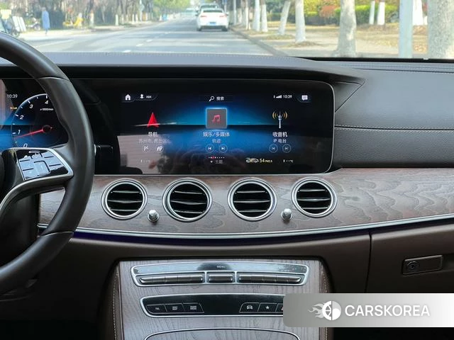 Mercedes-Benz E-class 2022 Черный из Китая, фото 4