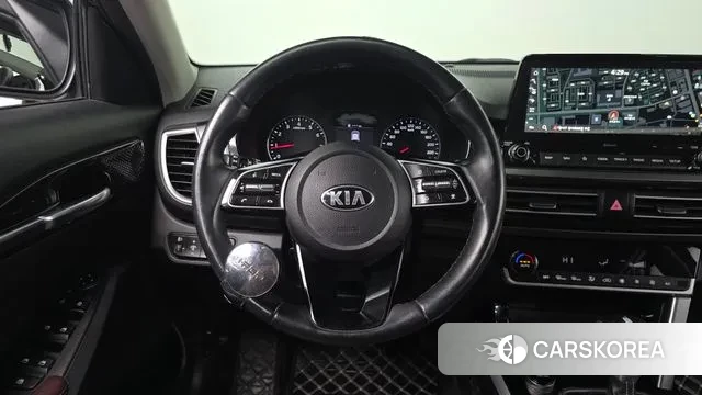 Kia Seltos 2021 Черный из Кореи, фото 4