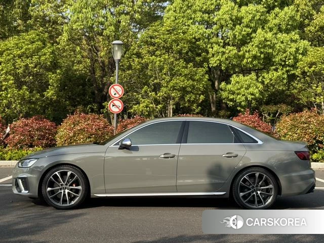 Audi S4 2021 Другой из Китая, фото 4