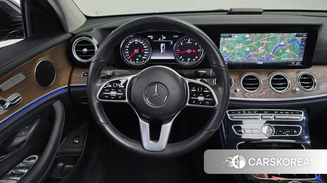 Mercedes-Benz E-Class W213 2019 Черный из Кореи, фото 4