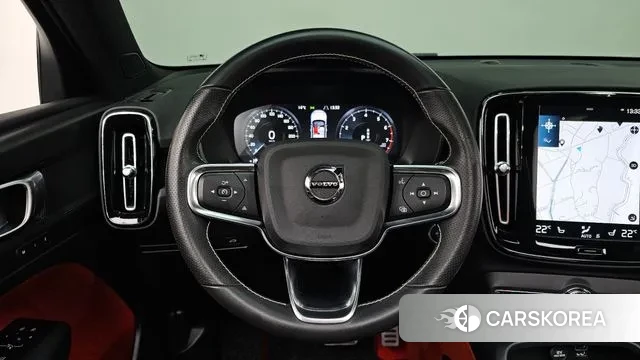 Volvo XC40 2021 Белый из Кореи, фото 4