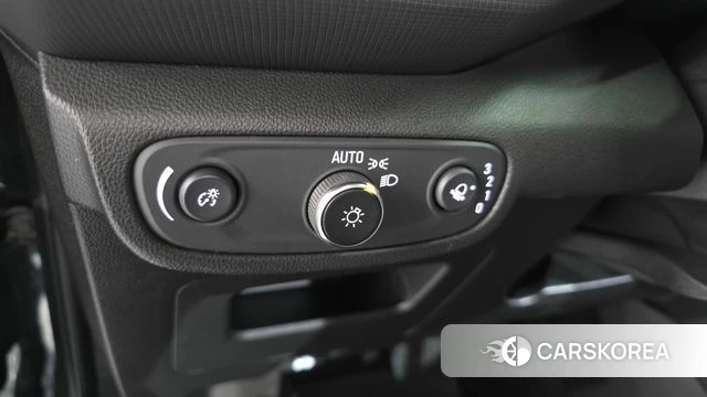 Chevrolet (GM Daewoo) Trailblazer 2021 Черный из Кореи, фото 4