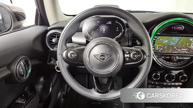 Mini Cooper 2021 Жемчужный цвет из Кореи, фото 4