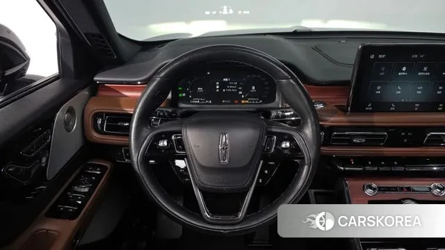 Lincoln Aviator 2nd generation 2023 Серый из Кореи, фото 4