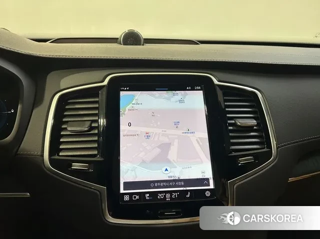 Volvo XC90 second Generation 2024 Белый из Кореи, фото 4