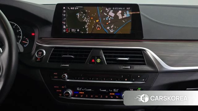 BMW 5 Series (G30) 2019 Синий из Кореи, фото 4