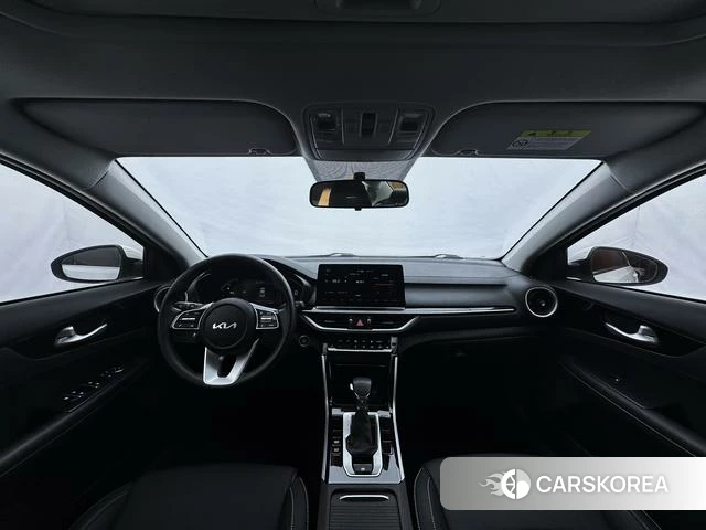 Kia K3 2021 Белый из Китая, фото 4
