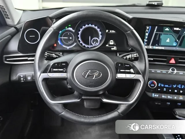 Hyundai Avante Hybrid (CN7) 2021 Белый из Кореи, фото 4