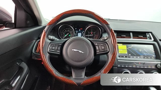 Jaguar E-PACE 2019 Красный из Кореи, фото 4