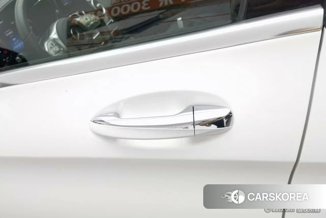 Mercedes-Benz Class C 2021 Белый из Китая, фото 4