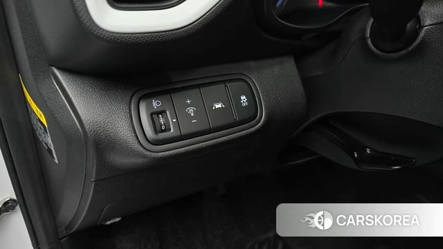 Hyundai Venue 2019 Белый из Кореи, фото 4