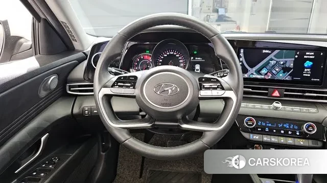 Hyundai Avante (CN7) 2021 Серебристо-серый из Кореи, фото 4