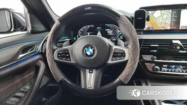 BMW 5 Series (G30) 2020 Черный из Кореи, фото 4