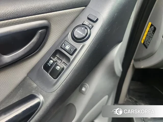 Hyundai Grand Starex 2018 Серебристо-серый из Кореи, фото 4