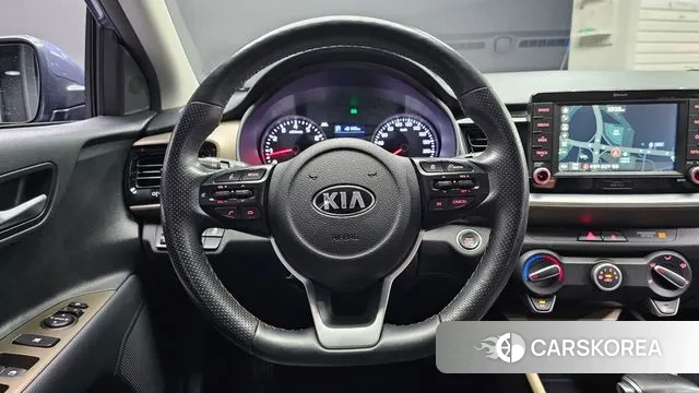Kia Stonic 2018 Синий из Кореи, фото 4