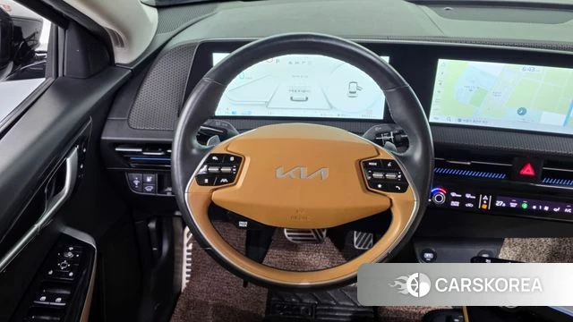 Kia EV6 2023 Черный из Кореи, фото 4